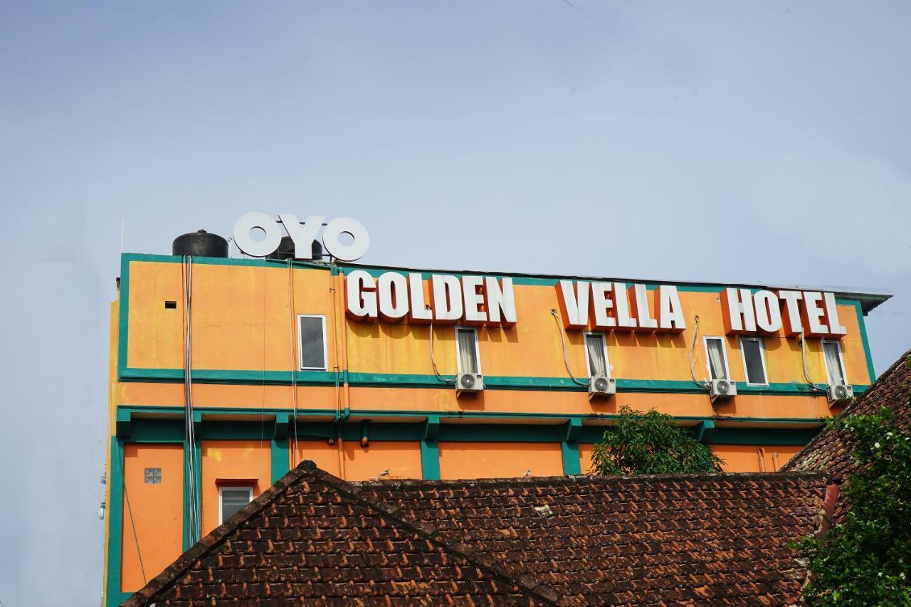 Hotel Golden Vella Пангкалпинанг Екстериор снимка