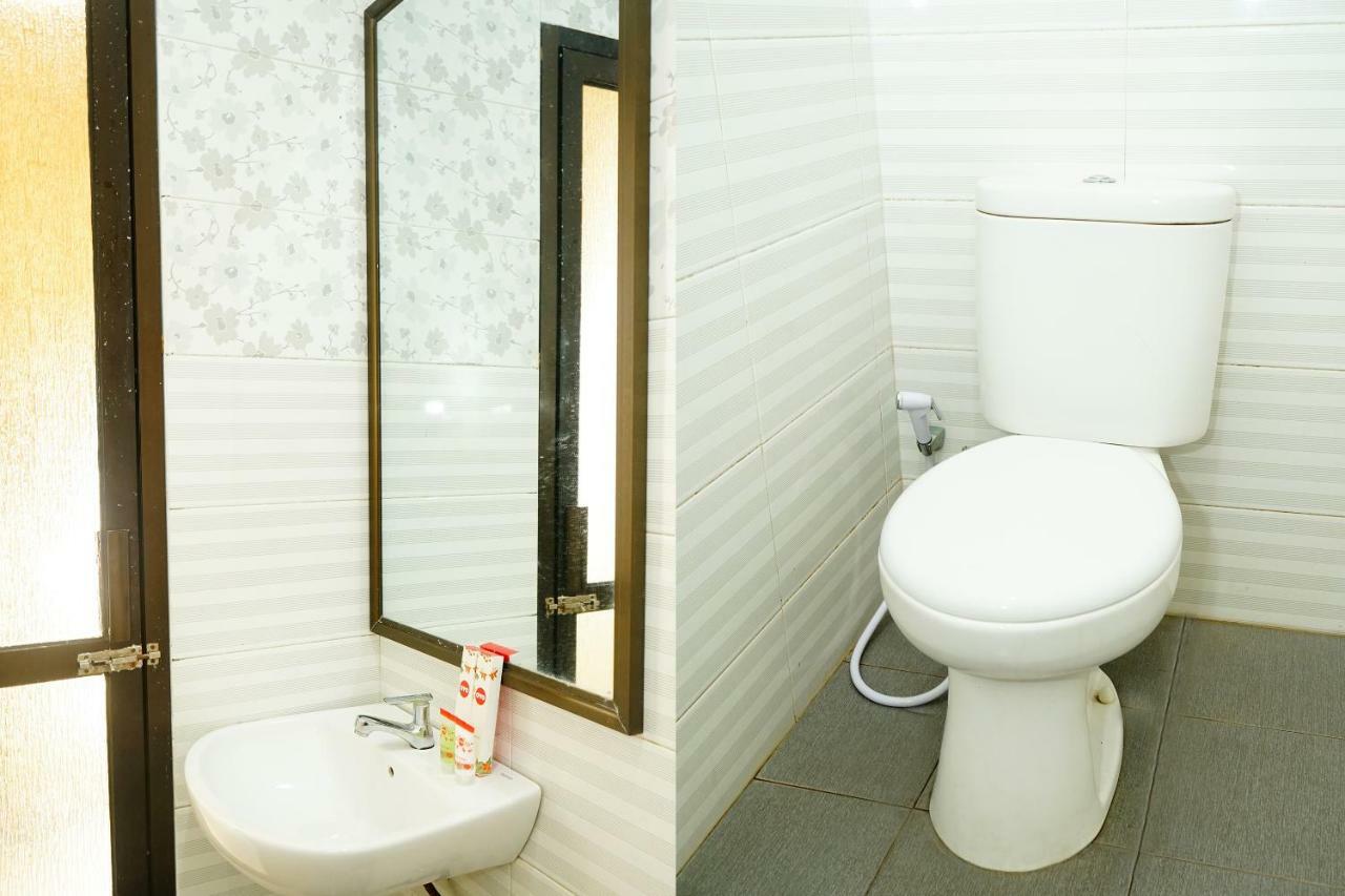 Hotel Golden Vella Пангкалпинанг Екстериор снимка